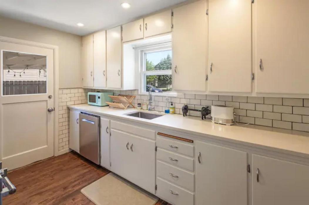 Celebration Chalet! Quant, Cozy, A Few Blocks From Bsu And Close To Downtown Boise, Fireplace, 4 Beds, And Seating For 6 Pets Welcome! Exterior foto