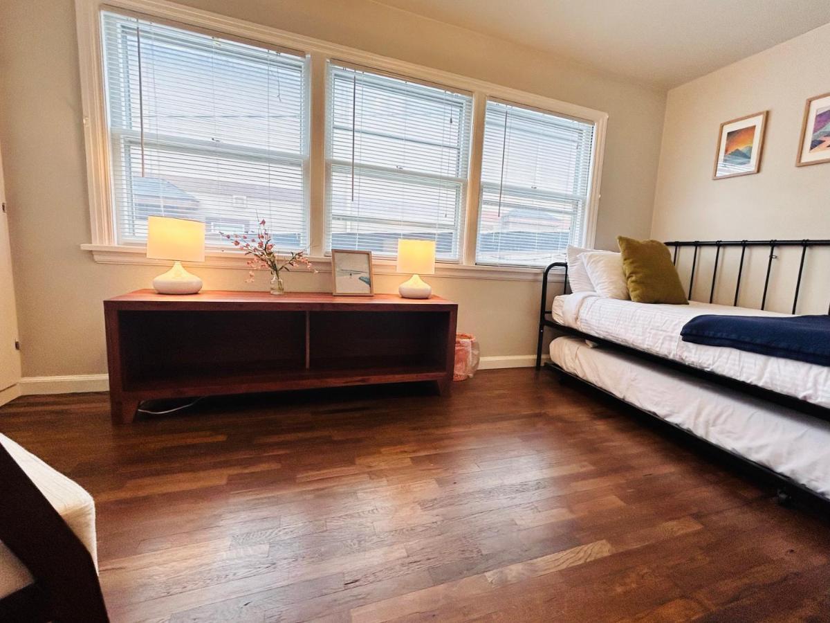 Celebration Chalet! Quant, Cozy, A Few Blocks From Bsu And Close To Downtown Boise, Fireplace, 4 Beds, And Seating For 6 Pets Welcome! Exterior foto